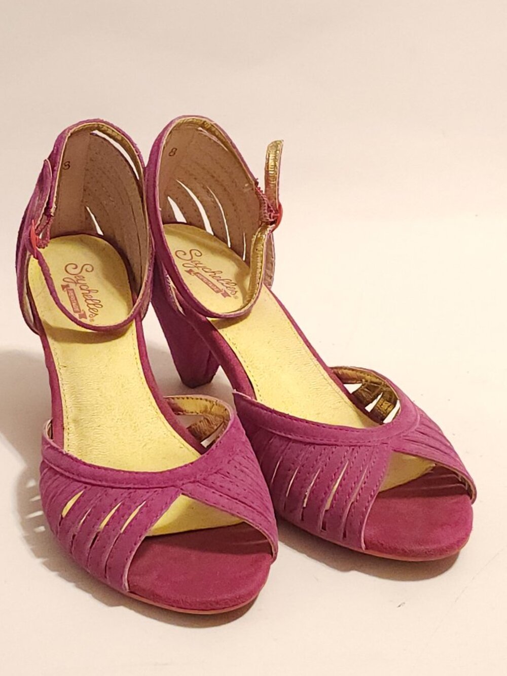Seychelles Magenta Caged Strappy Peep Toe Heels Size 8